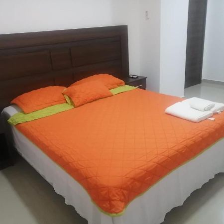Departamento Suite Ciudad Del Mar Manta Esterno foto